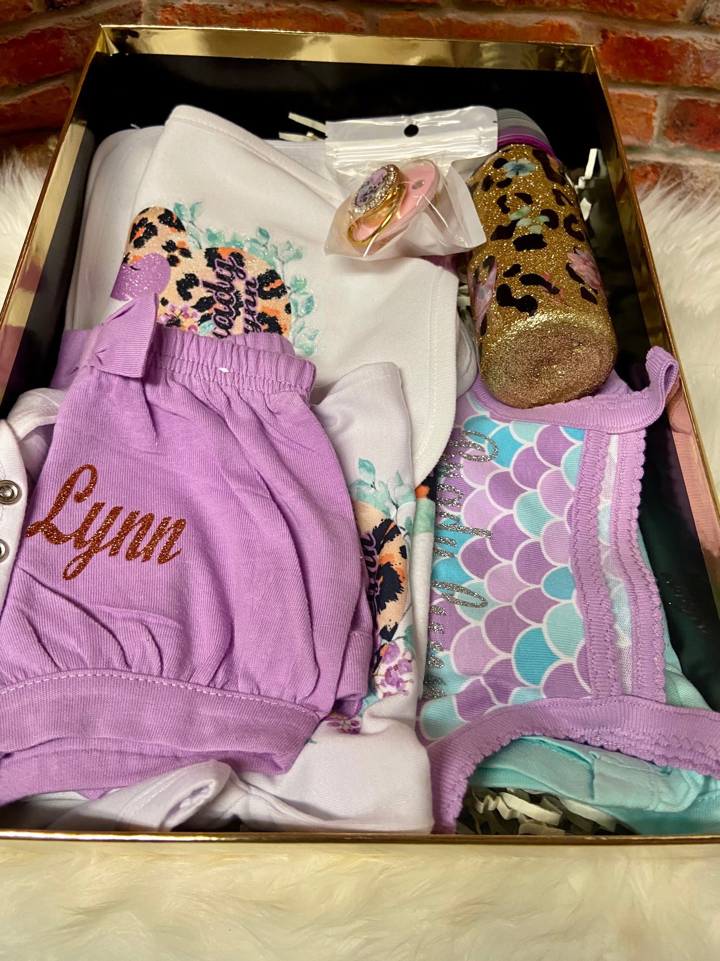 Custom baby box